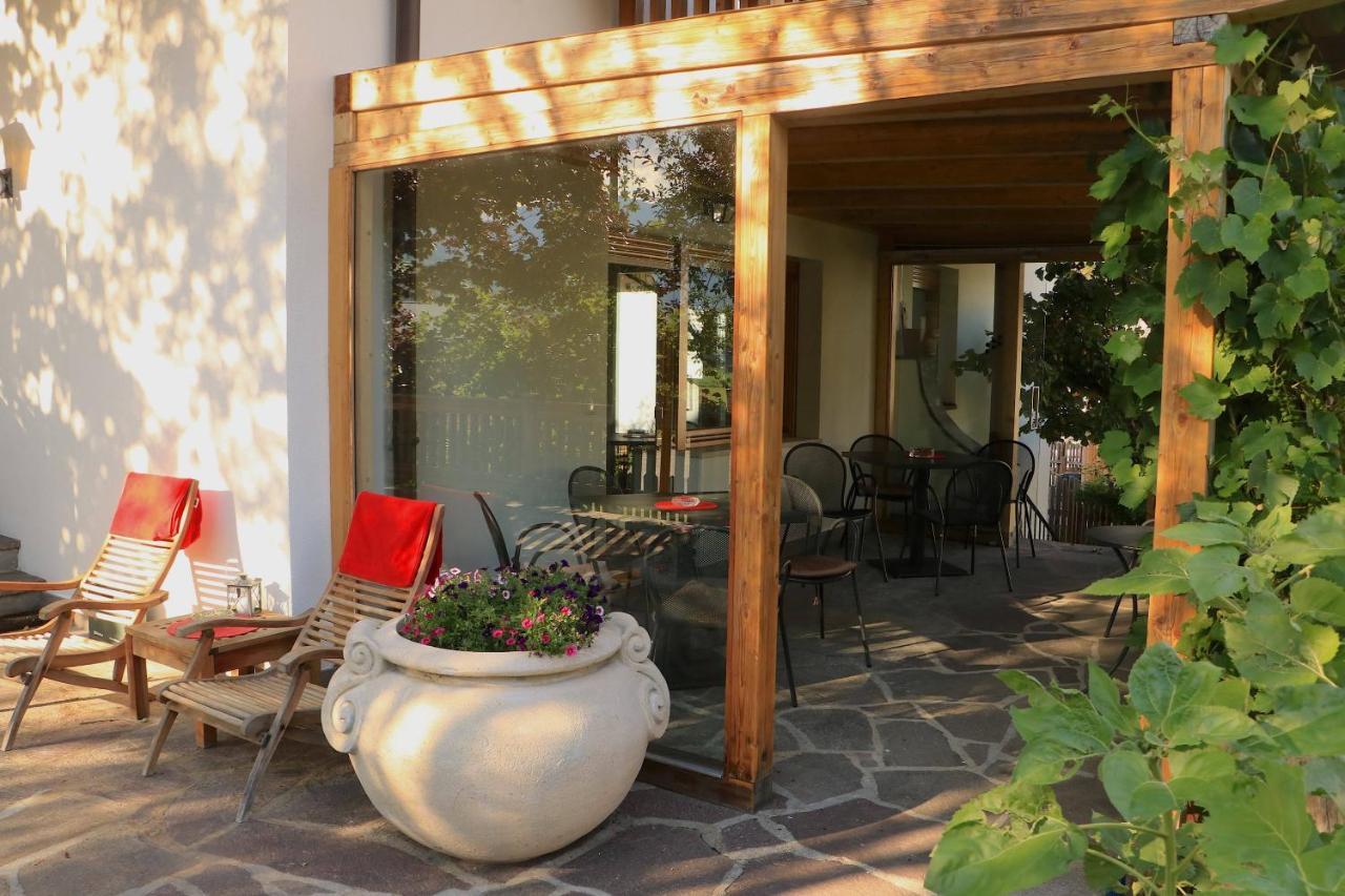 B&B Fruehlingsheim Racines Exterior foto